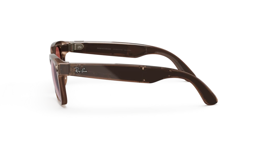 Ray-Ban Meta Glass Wayfarer - Shiny Warm Stone Transparent Transitions